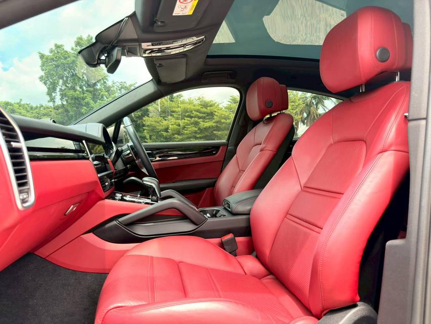 Cayenne 3.0 E-Hybrid Coupe 10