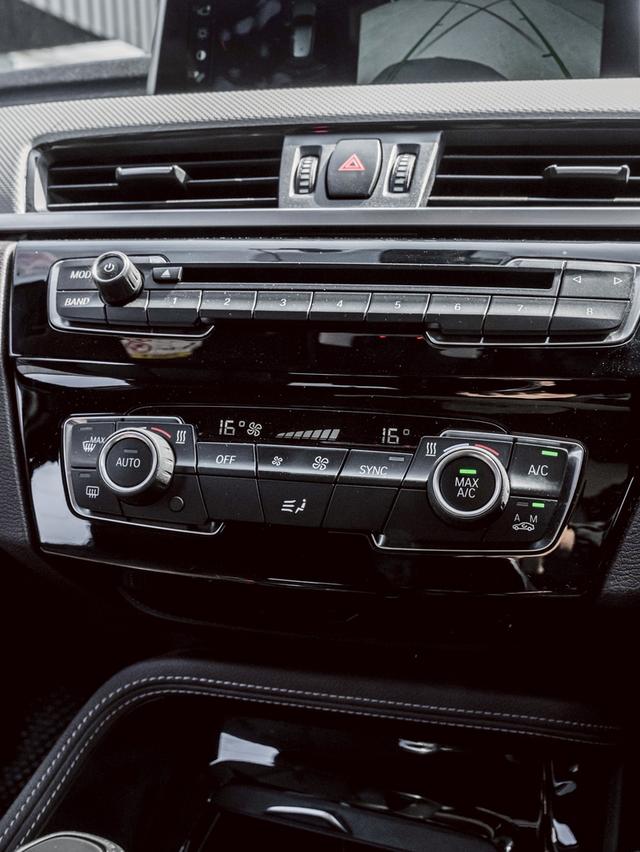 รหัสรถ 67GG7814 🔥 BMW X1 sDrive20d M Sport ปี 2018 🔥 14