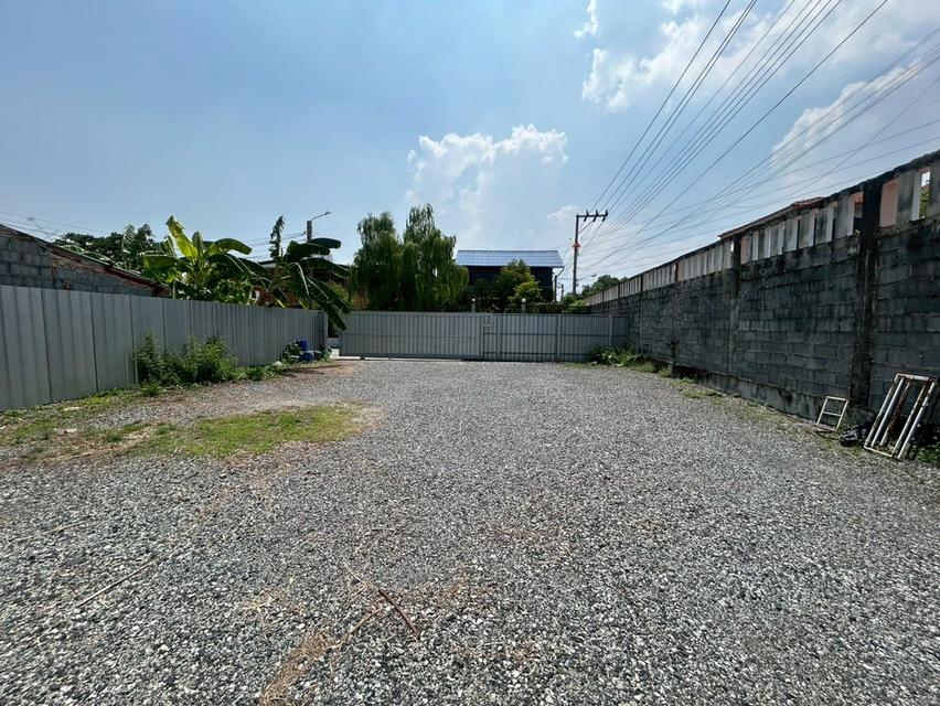 ขายด่วนที่ดินใกล้โลตัส ศรีนครินทร์ 61 ตรว ติดถนนคอนกรีต ถมแล้ว มบ.ศรีเพชรการเคหะซอย 8 เมืองสมุทรปราการ 9