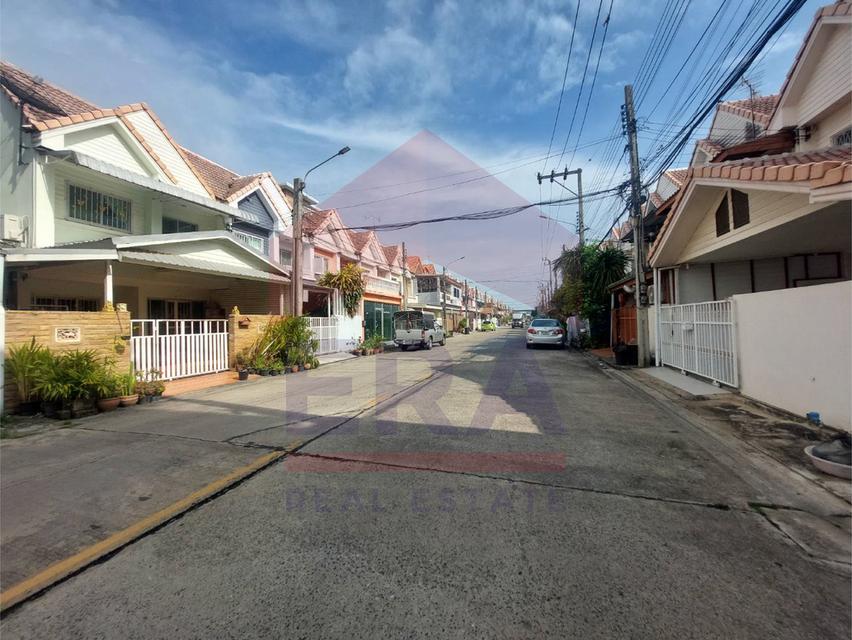 ขายอาคารพาณิชย์ 4.5 ชั้น หน้าโครงการรัชธานี 6 ติดถนนสายไหม ใกล้สถานีรถไฟฟ้าคูคต 4