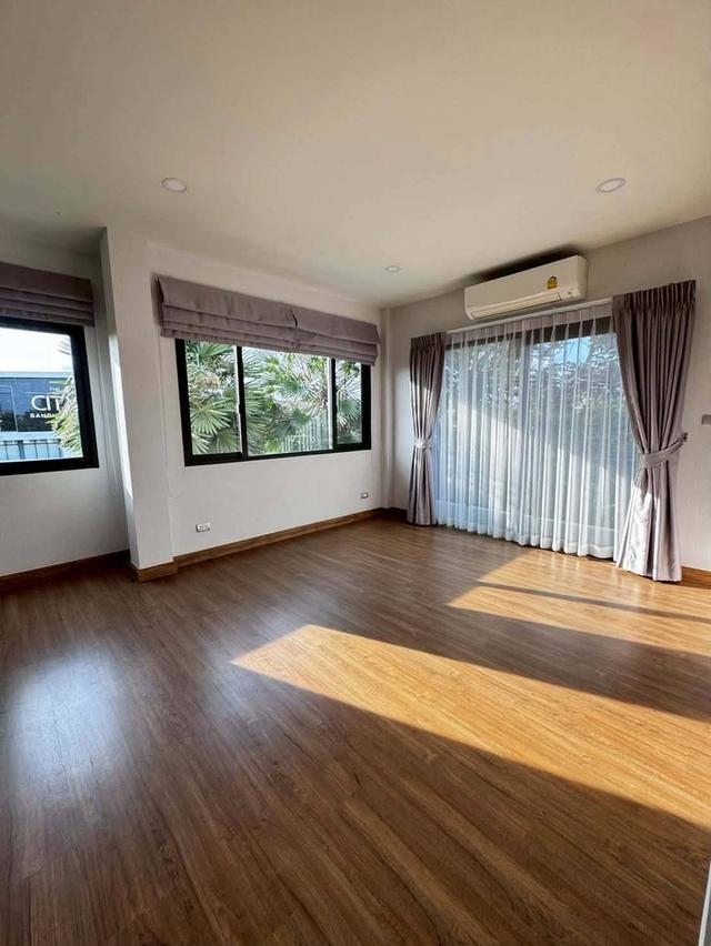 ขายด่วนบ้านเดี่ยว หมู่บ้านเซนโทรบางนา กม.7 บ้านหลังมุม ใกล้เมกะบางนา (N.2337) 6