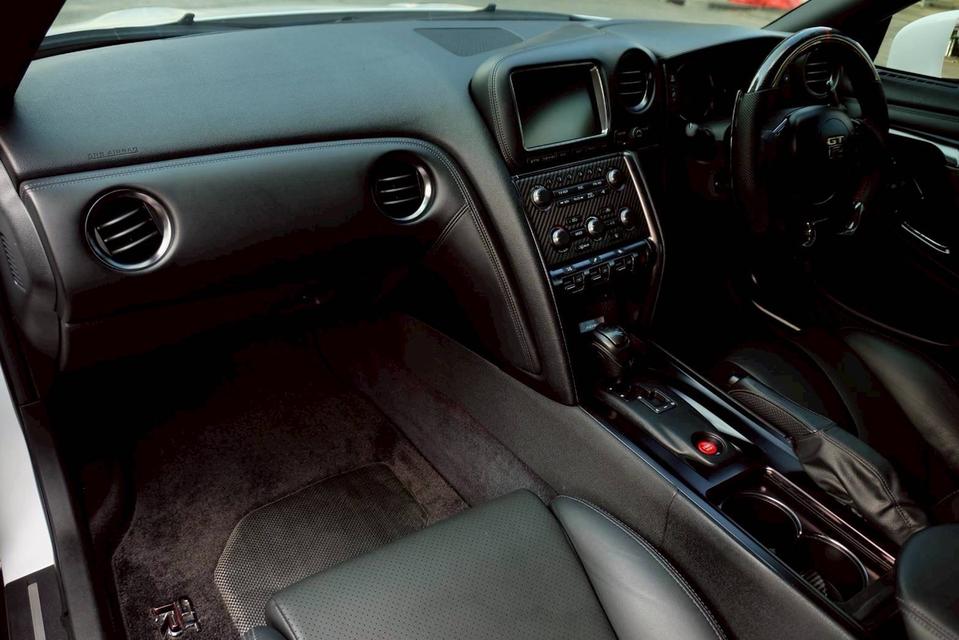 รหัสรถ PR3003 Nissan GTR R35 Minorchange ปี 2012 13