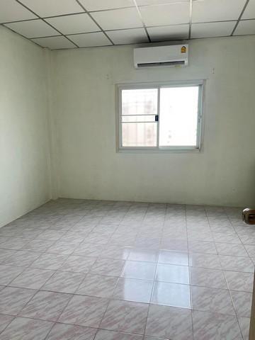 3.29 ล้าน ได้บ้าน 2 หลัง! หรือเลือกซื้อแยกหลังได้ตามงบ หมู่บ้านไทยสมบูรณ์ ประชาอุทิศ 90 17
