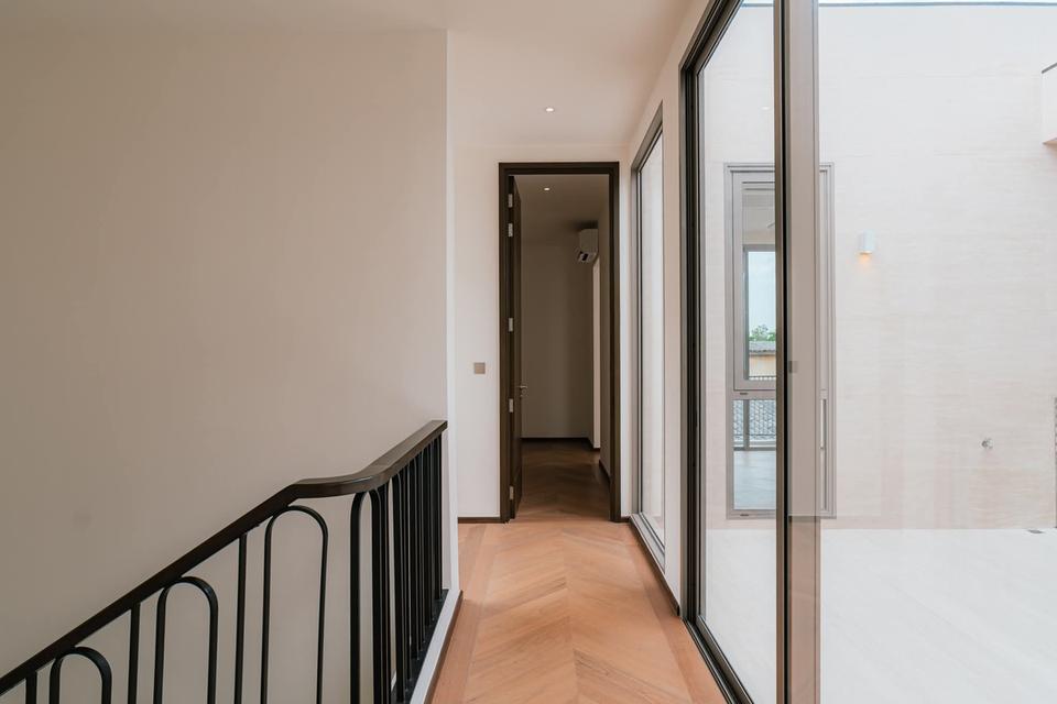 บ้านเดี่ยว 3 ชั้น ย่านสาทรถนนจันทน์ 12