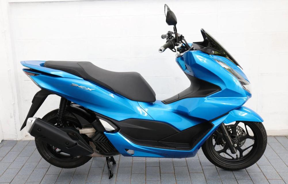 Honda PCX สีฟ้า