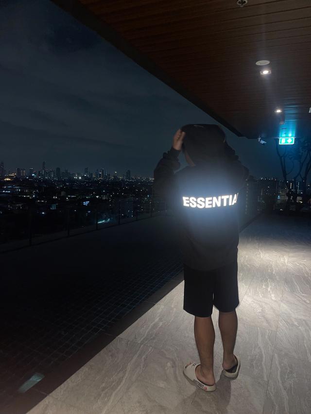 Fw19 3m size m เสนอมาครับ 3500+ 2