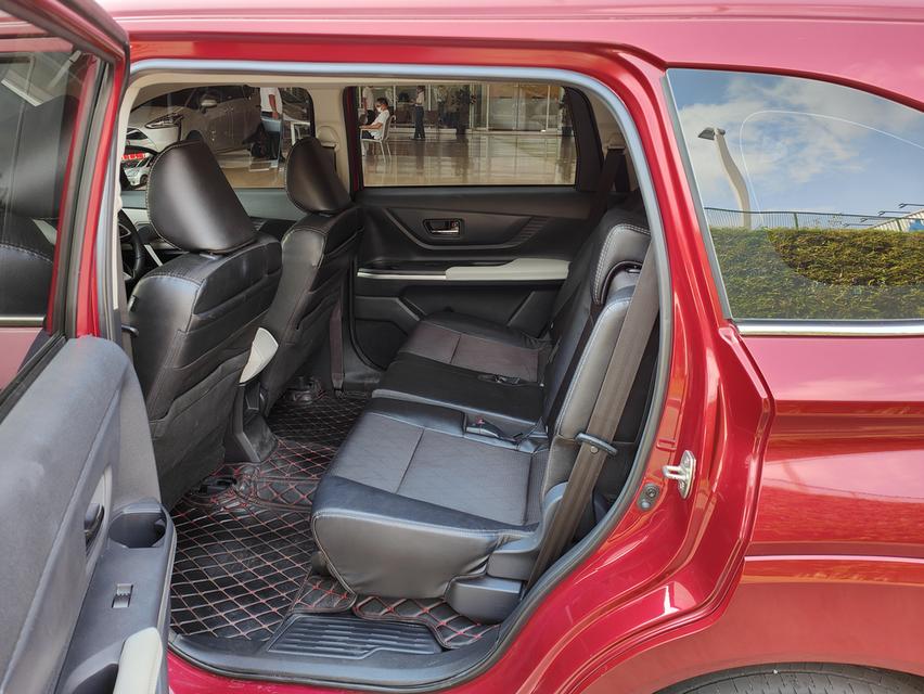 Toyota Veloz 1.5 Premium AT ปี 2023 รูปที่ 6