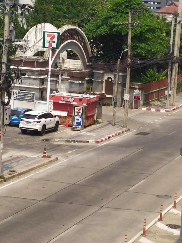 ขาย บ้านเดี่ยว ทำเลเยี่ยมติดถนนใหญ่ รัตนาธิเบศร์...ติดรถไฟฟ้า ขนาดไม่เกิน 100 ตร.วา 13