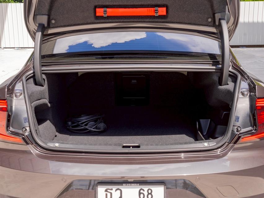 Volvo S90 T8 Inscription ปี 2021 เลขไมล์ 94,000 km. 20