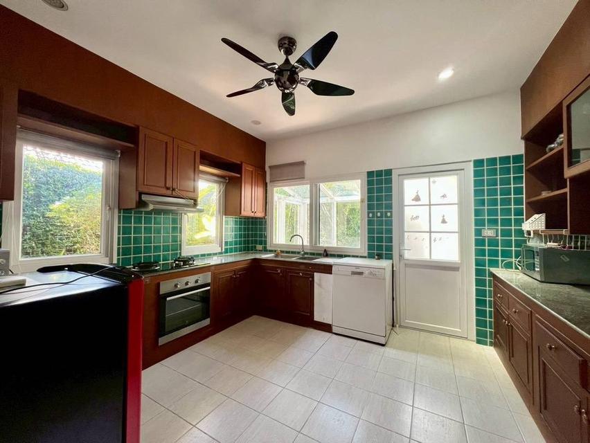 European–Thai Home Village 12.9 million Pattaya 11