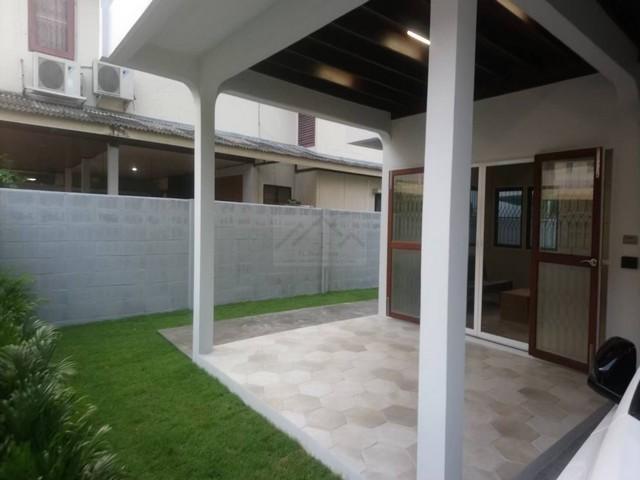 ขายบ้านเดี่ยว 2 ชั้น 42 ตรว. หมู่บ้านเสนานิเวศ 2 เกษตร-นวมินทร์ หลัง Nawamin City Avenue 2