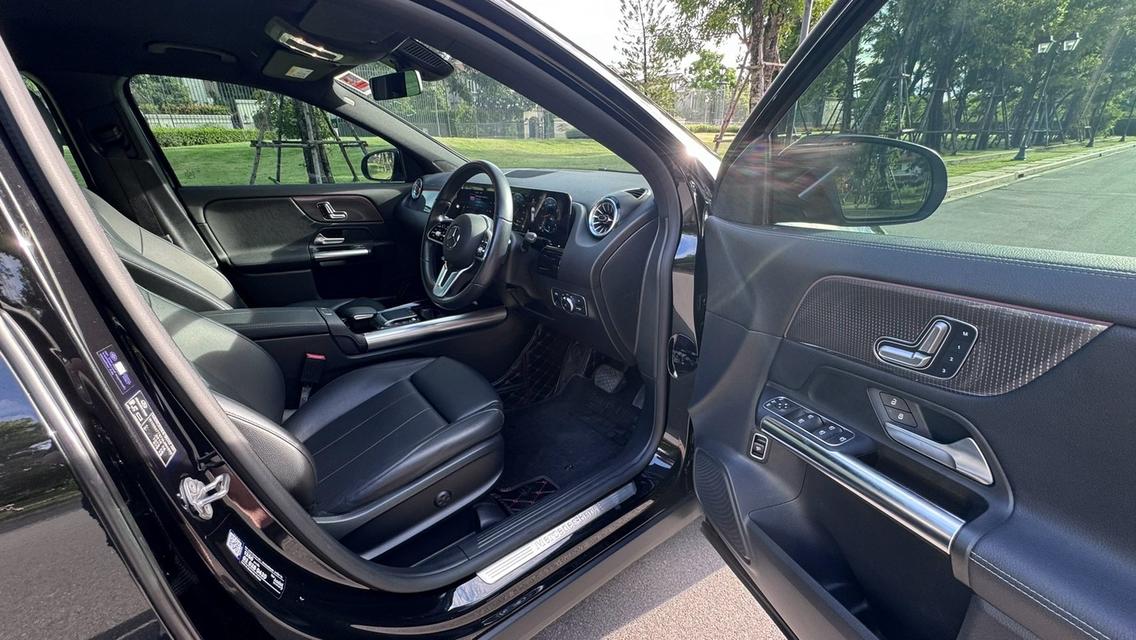 (แจ้งรหัสรถ TPV8610) 🎊Mercedes-Benz GLA200 Progressive ปี 2021 🎊 รูปที่ 11