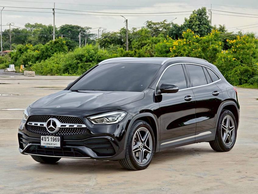 Mercedes Benz GLA200 AMG Dynamic 2023 รถใหม่สภาพป้ายแดง คุ้มมากๆ