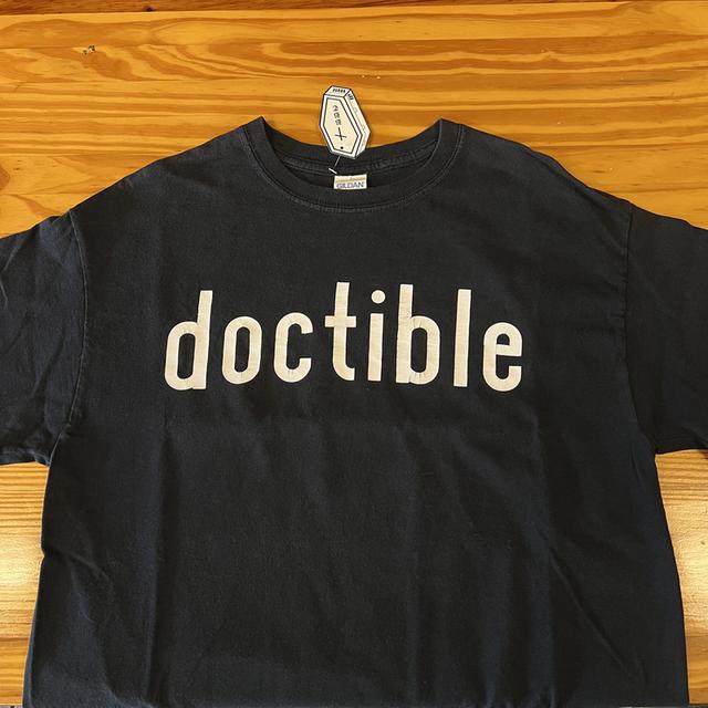 เสื้อฟอนต์ font Doctible