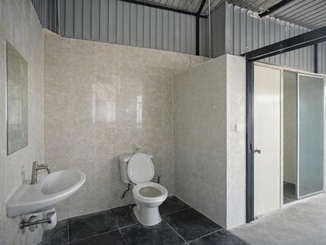 จอดรถ8คัน ลำลูกกา คลอง4 ให้เช่าโกดัง 280 ตร.ม. ซ.ไสวประชาราษฎร์ บิ๊กซี ลำลูกกา 3 กม.1นอน 2น้ำ 6