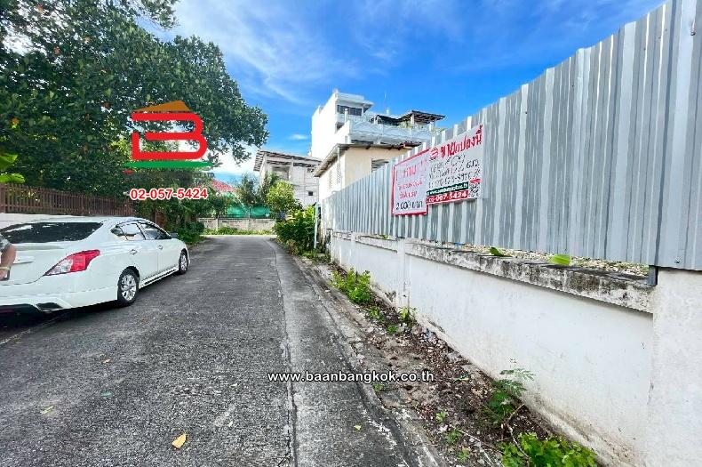 ที่ดินเปล่า ซอยลาดพร้าว 35 แยก 2-5 เนื้อที่ 82 ตร.ว แขวงจันทรเกษม เขตจตุจักร กรุงเทพมหานคร 2