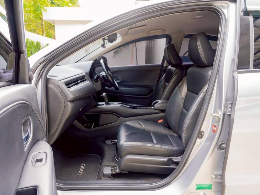 Honda HRV 1.8E Limited ปี18 15