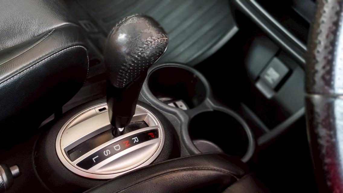 HONDA BR-V 7 ที่นั่ง 1.5SV TOP CVT ปี 2016