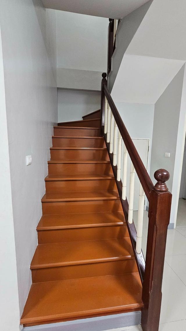 ขายทาวน์เฮาส์ หมู่บ้านไลโอ วงแหวน-ปิ่นเกล้า (ซอยวัดพระเงิน) 5