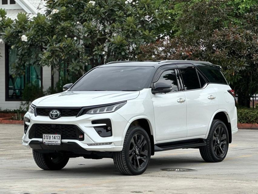 FORTUNER 2.8GR SPORT BLACK TOP  4x4 ปี 2023 2