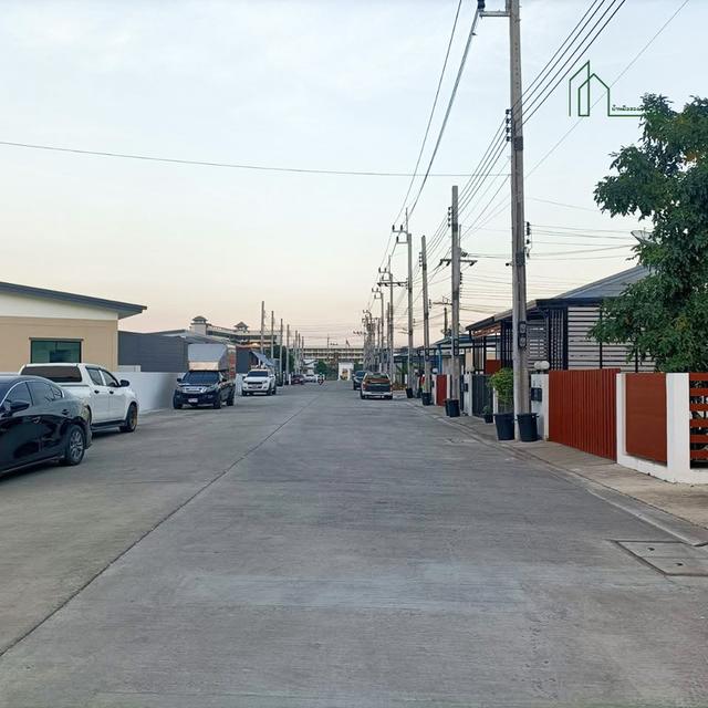 ขายด่วน ทาวน์โฮม 1 ชั้น 25 ตร.วา แปลงมุม เพชรลดา3 แพรกษา - เทพารักษ์ 11