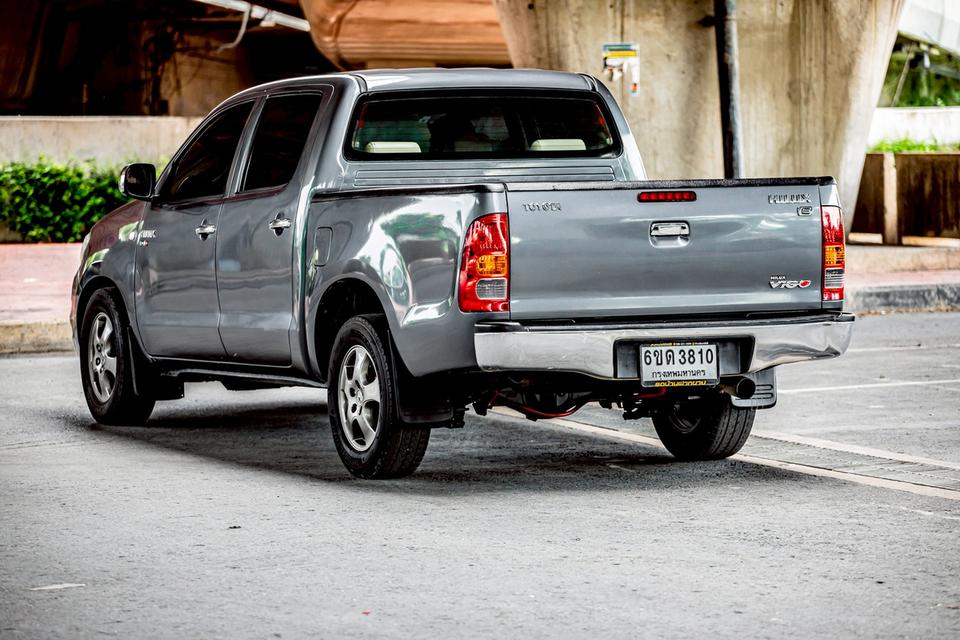 Toyota Vigo Double Cab 4 ประตู 2.5E ดีเซล ปี 2010 สีเทา  8