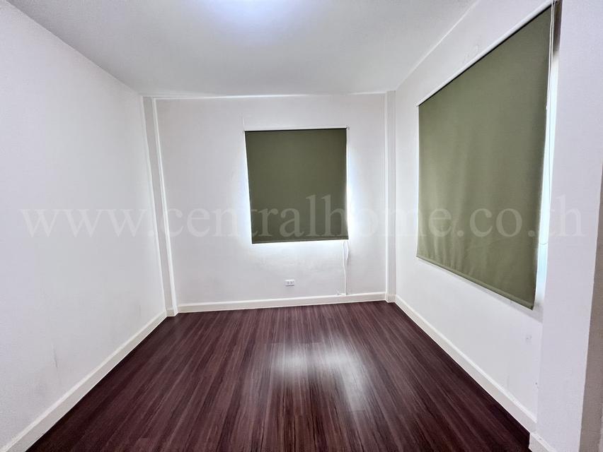 บ้านแฝด พร้อมพัฒน์ พรีวา ถนนปัญญาอินทรา ใกล้ซาฟารีเวิลด์ 10