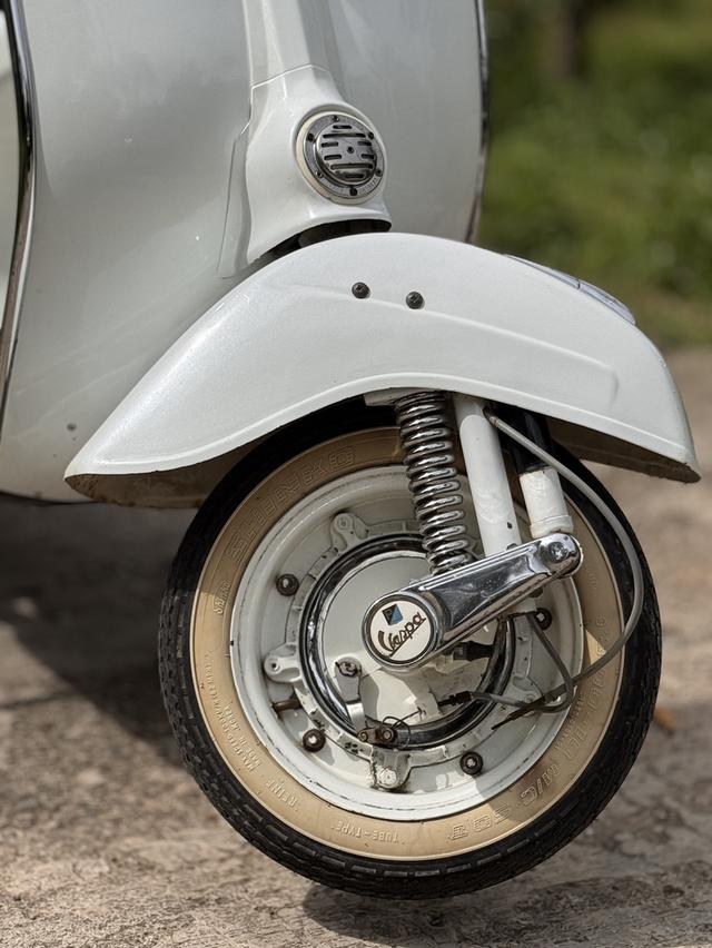 Vespa super 150 หัวเหลี่ยม