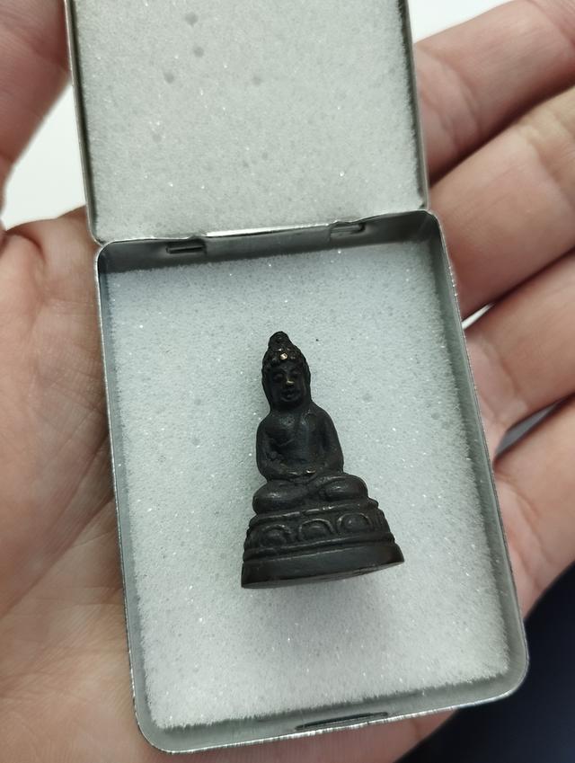 พระกริ่งเชียงปี2500 เนื้อทองผสมรมดำอุดกริ่งรับประกันพระแท้ 0967468887 สนใจติดต่อได้เลยครับ