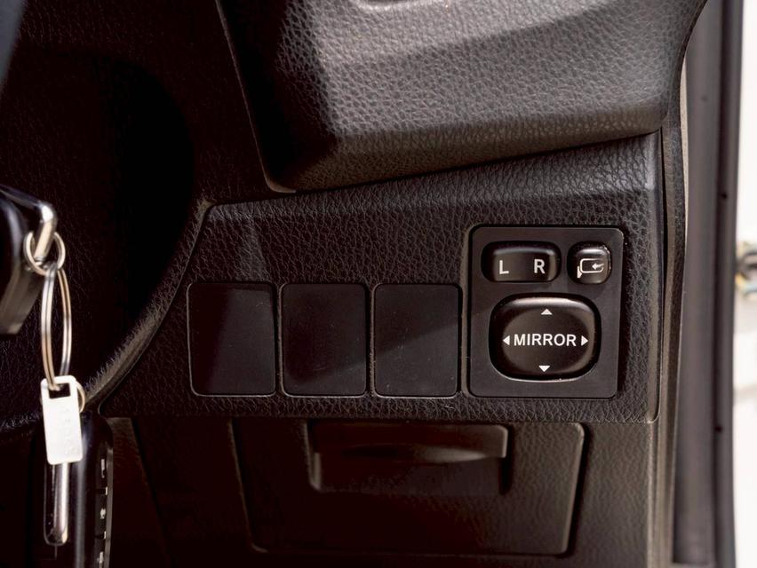 ขาย Toyota Altis 1.8 Esport ปี16 10