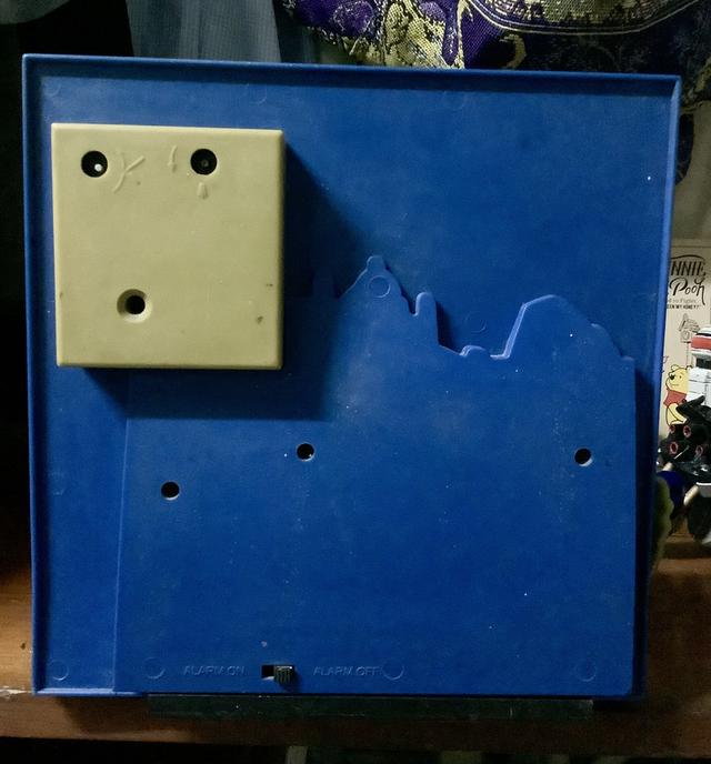 นาฬิกาปลุกพูดได้(มือสอง)จากเรื่อง Wallace and Gromit Curse of the Were Rabbit 3