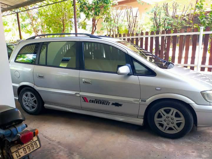 Chevrolet Zafira ปี 2004 2