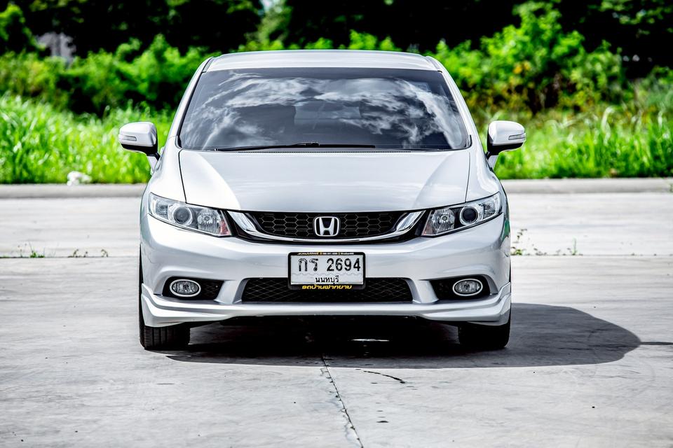 Honda Civic Fb 1.8E เบาะไฟฟ้า สีเทา ปี 2012 มือเดียวป้ายแดง