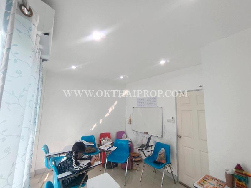 ทาวน์เฮ้าส์ สร้างเอง ต.สามพราน อ.สามพราน จ.นครปฐม 7