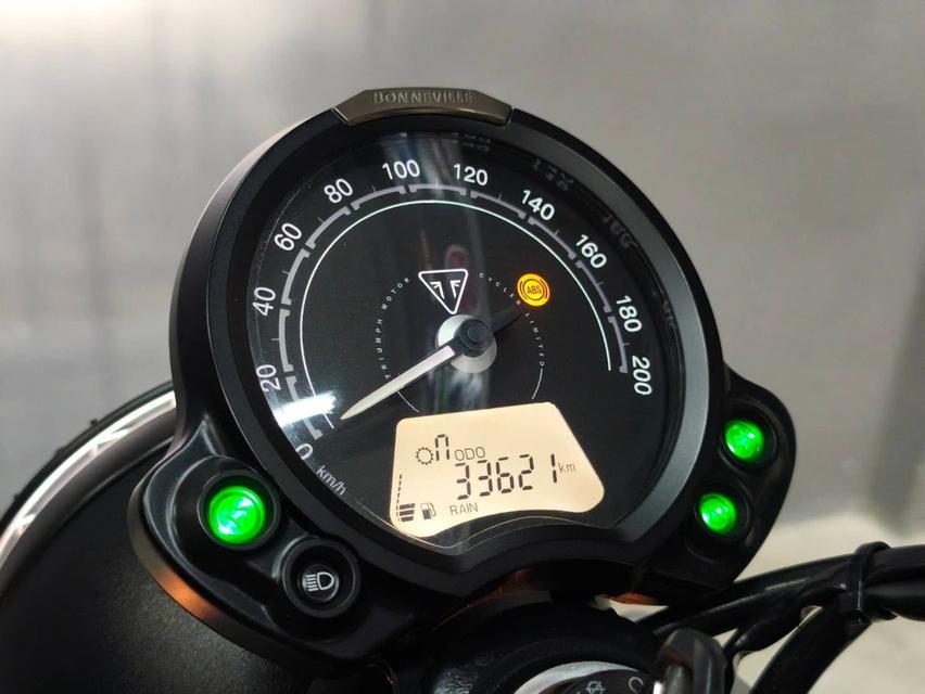 Triumph Street Scrambler 900 ปี 2019 abs ของแต่งครบพร้อมลุยได้เลย รูปที่ 10