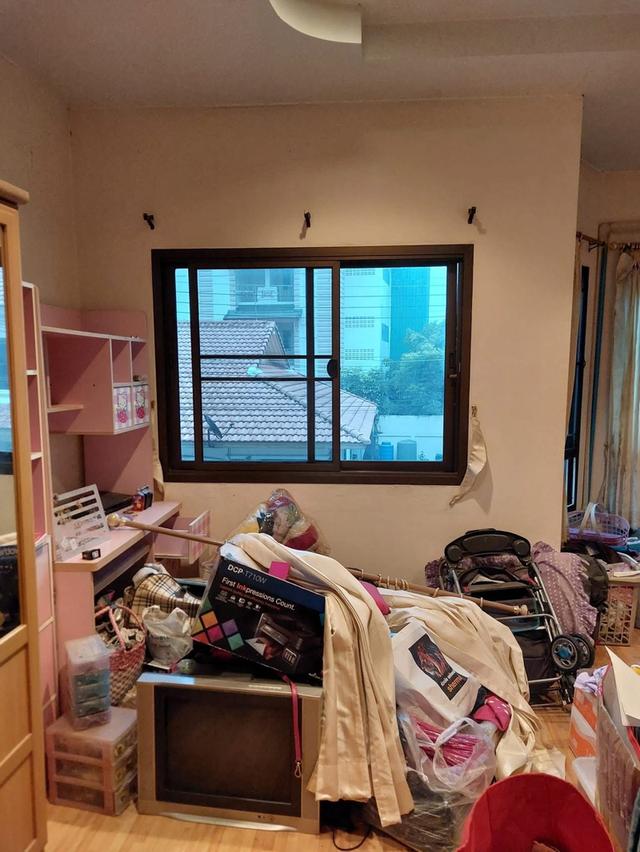 บ้านทาวน์โฮม2ชั้น 3ห้องนอน 2ห้องน้ำ 11