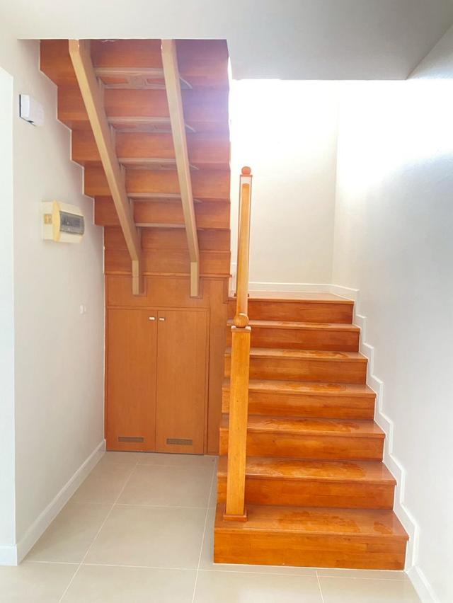 ขายบ้านเดี่ยว 2 ชั้น เนื้อที่ 52.9 ตร.ว.หมู่บ้านภัสสร 19 ซอย 36 ถนนจตุโชติ แขวงออเงิน เขตสายไหม กรุงเทพฯ 16