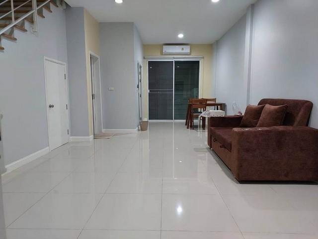 ให้เช่าทาวน์โฮม บ้านกลางเมืองลาดพร้าว 101 แยก 38ย่านโพธิ์แก้ว นวมินทร์ ใกล้เดอะมอลลบางกะปิ