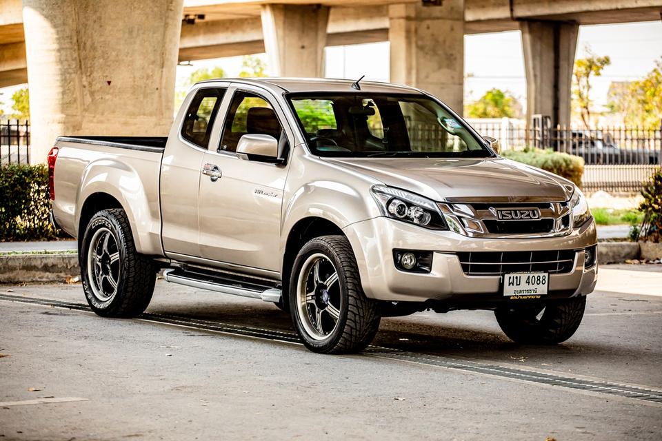 Isuzu D-Max Hi-Lander Cab4 2.5 VGS Z ท๊อปปี 2012 เกียร์ธรรมดา 3