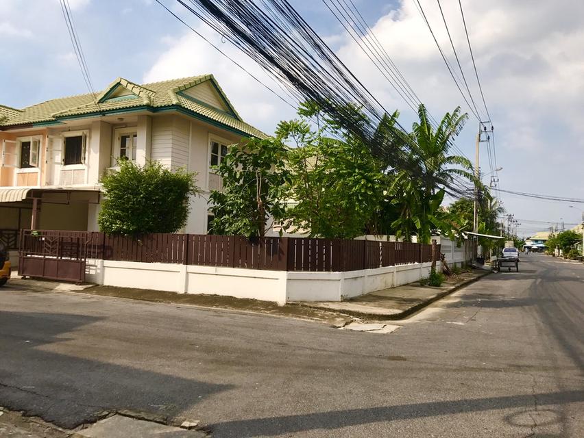 ขาย บ้านแฝดหลังมุม ฟีลบ้านเดี่ยว | 45.3 ตร.ว. | พื้นที่ข้างบ้านกว่า 100 ตร.ม. | พร้อมผู้เช่า 2