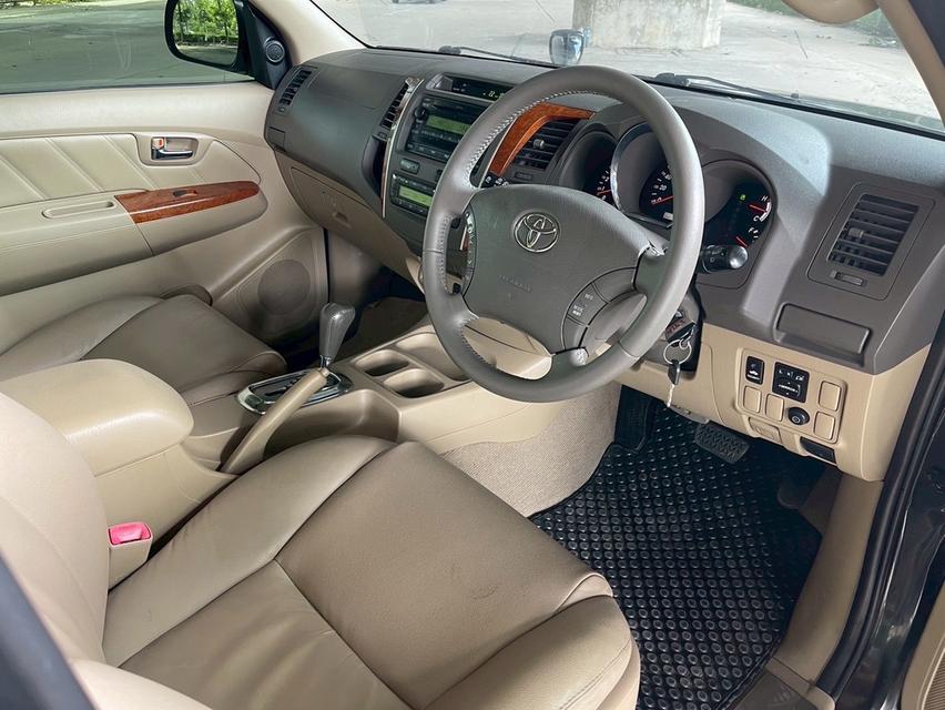 รหัสรถ WRT4163 Fortuner 2.7V ปี 2009 9