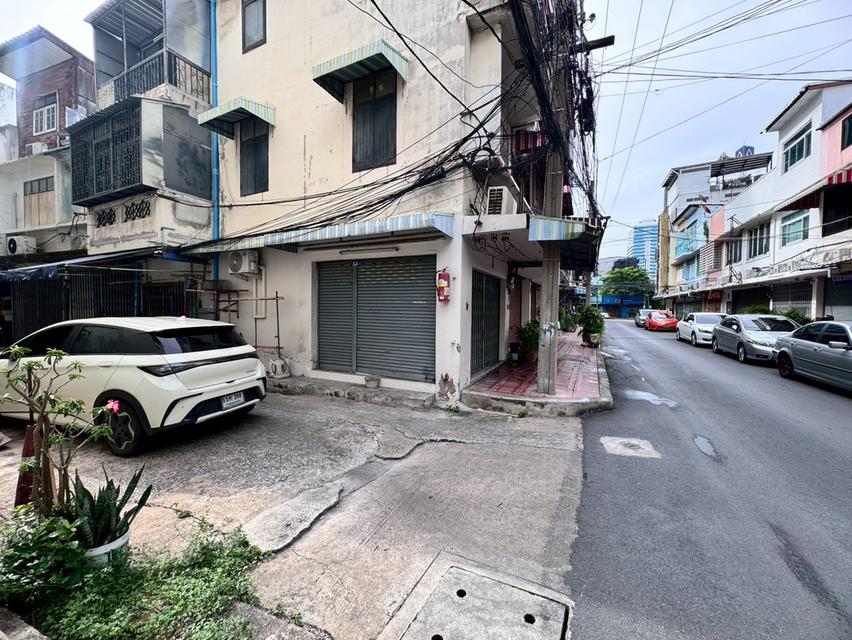 ขายตึกแถว ซอยจินดาถวิล แขวงมหาพฤฒาราม บางรัก ทำเลดีใกล้บรรทัดทอง (N.1598) 6