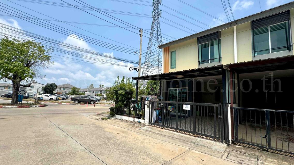 ทาวน์เฮ้าส์ หลังมุม บ้านพฤกษา 87/2 ศรีนครินทร์ - บางนา  3