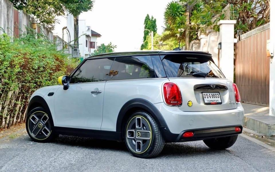 Mini Cooper SE LCI ราคาดี สวยมาก 3