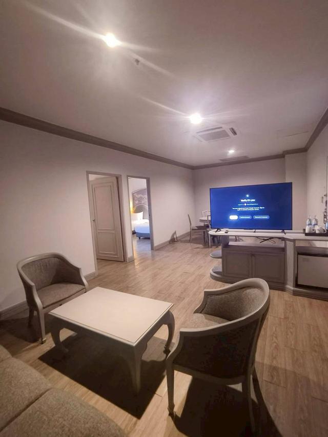 ให้เช่าห้องพักรายสัปดาห์ / รายเดือนอิมม์ โฮเทล ลาดพร้าว บางกะปิ กรุงเทพ ทำเลดี  ใกล้เดอะมอลล์ บางกะปิ 7