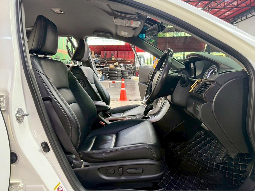 HONDA ACCORD 2.0 EL i-VTEC ปี 2014 12
