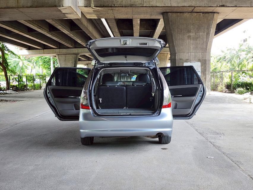 ขายรถ Mitsubishi Space wagon 2.4XP ปี 2005 สีเทา เกียร์ออโต้ 20