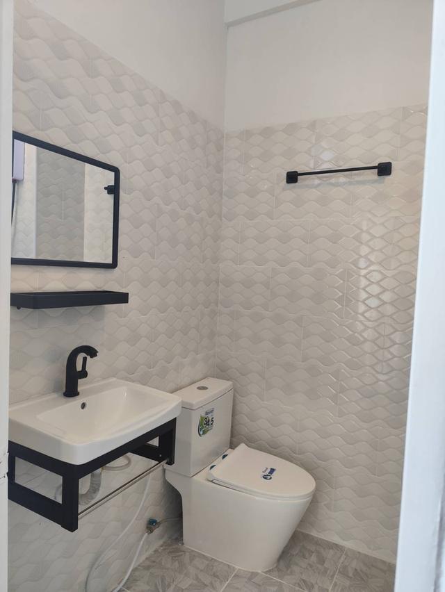 ห้องชุดรีโนเวทใหม่ 1 ห้องนอน 38 ตรม. 540,000 บาทฟรีโอน สนใจโทร 0638925888 6