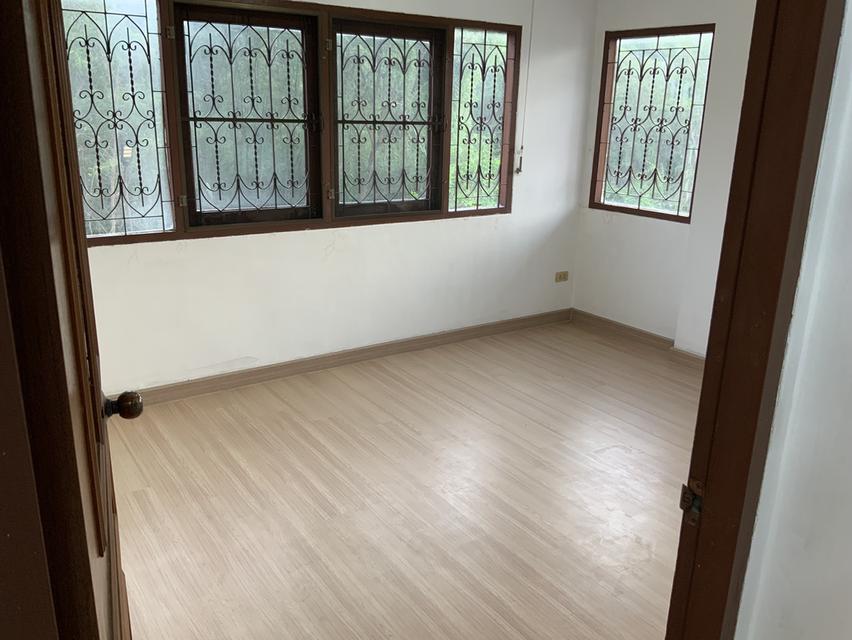 บ้านเดี่ยว132ตรวกฤษดา26นครชัยศรีมีสนามกอล์ฟในหมู่บ้าน 19