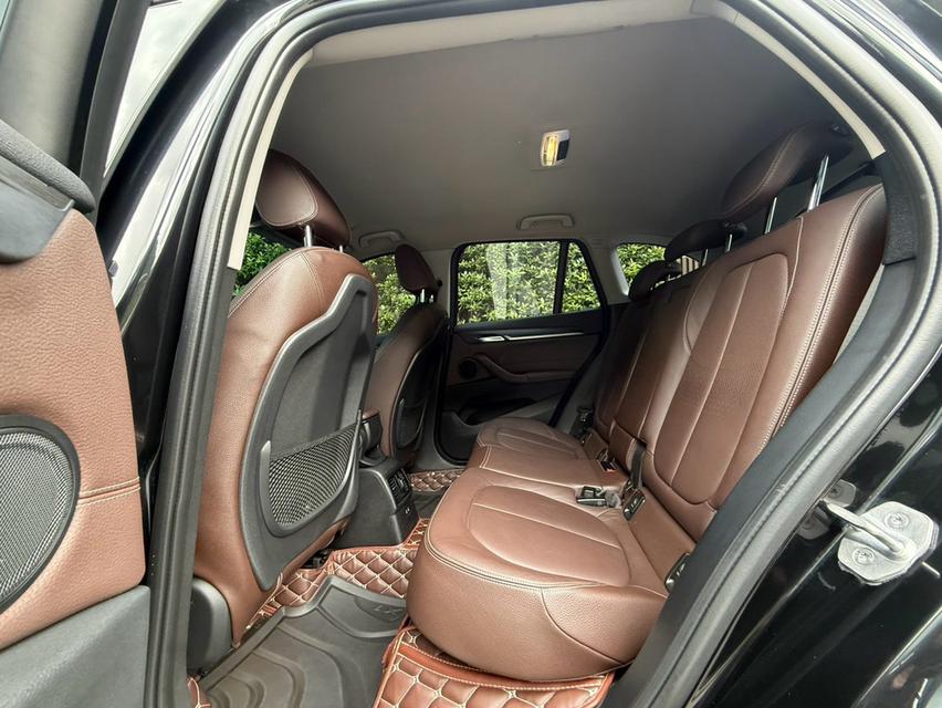 BMW X1 sDrive20d X-Line 2021 สีดำ มี Bsi 10 ปี หมด 10/10/2031 หรือ 100,000 Km. รูปที่ 13